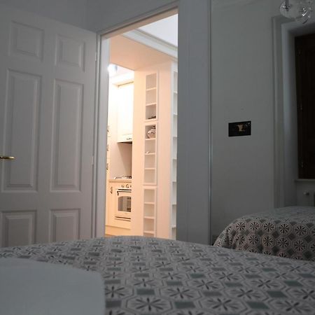 Apartament Maison Nicole - Salerno Zewnętrze zdjęcie