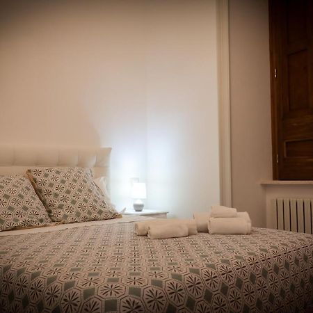 Apartament Maison Nicole - Salerno Zewnętrze zdjęcie