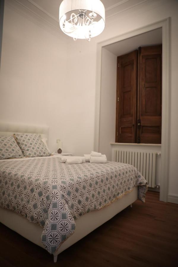 Apartament Maison Nicole - Salerno Zewnętrze zdjęcie